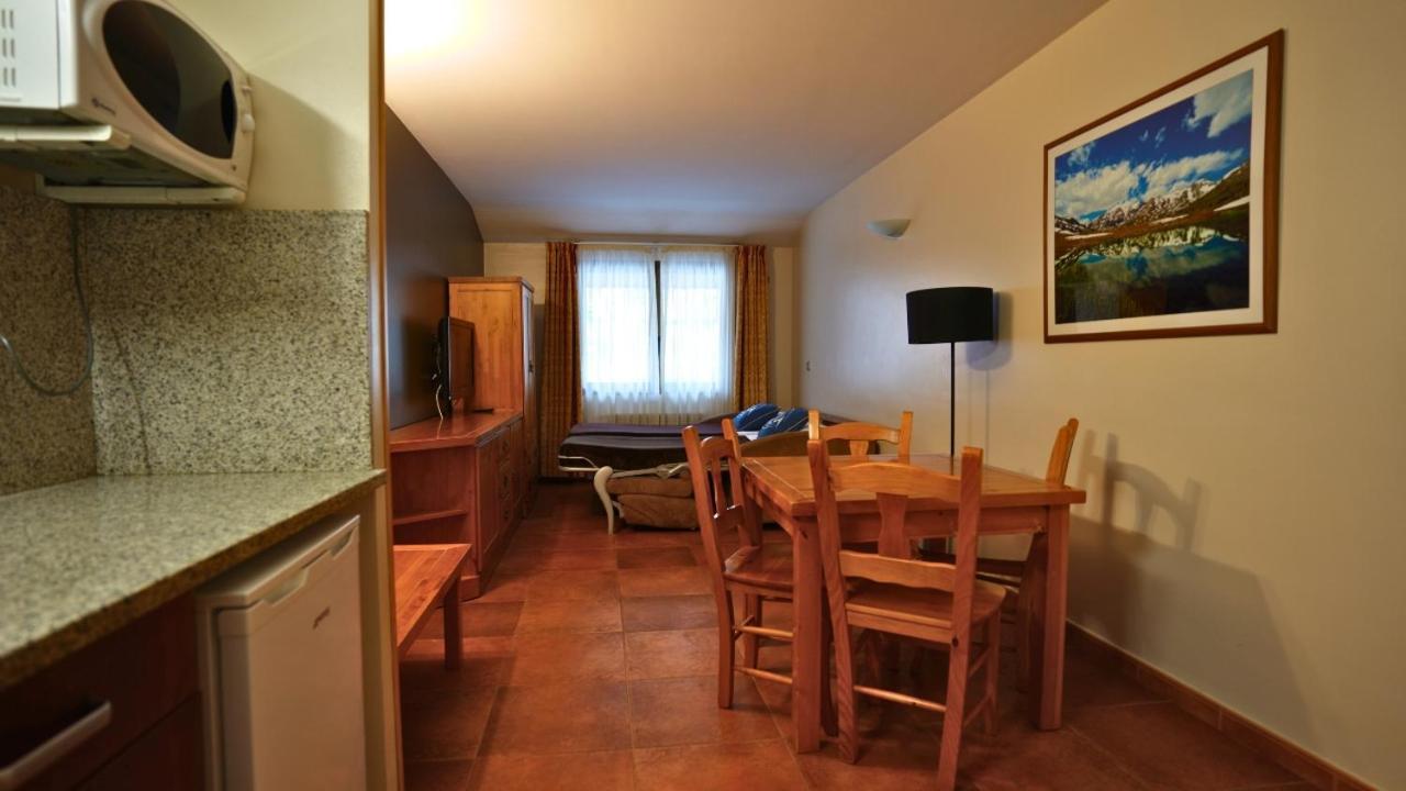 Apartaments Sant Moritz Arinsal Exterior foto