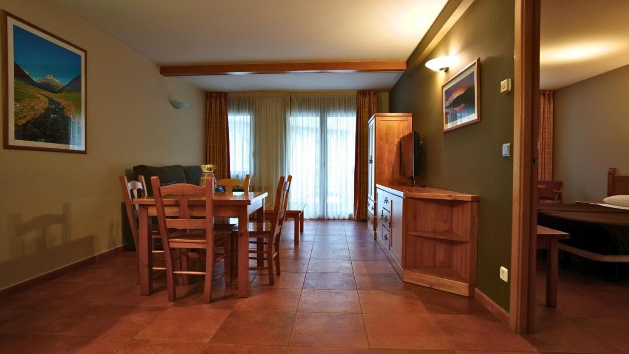 Apartaments Sant Moritz Arinsal Exterior foto