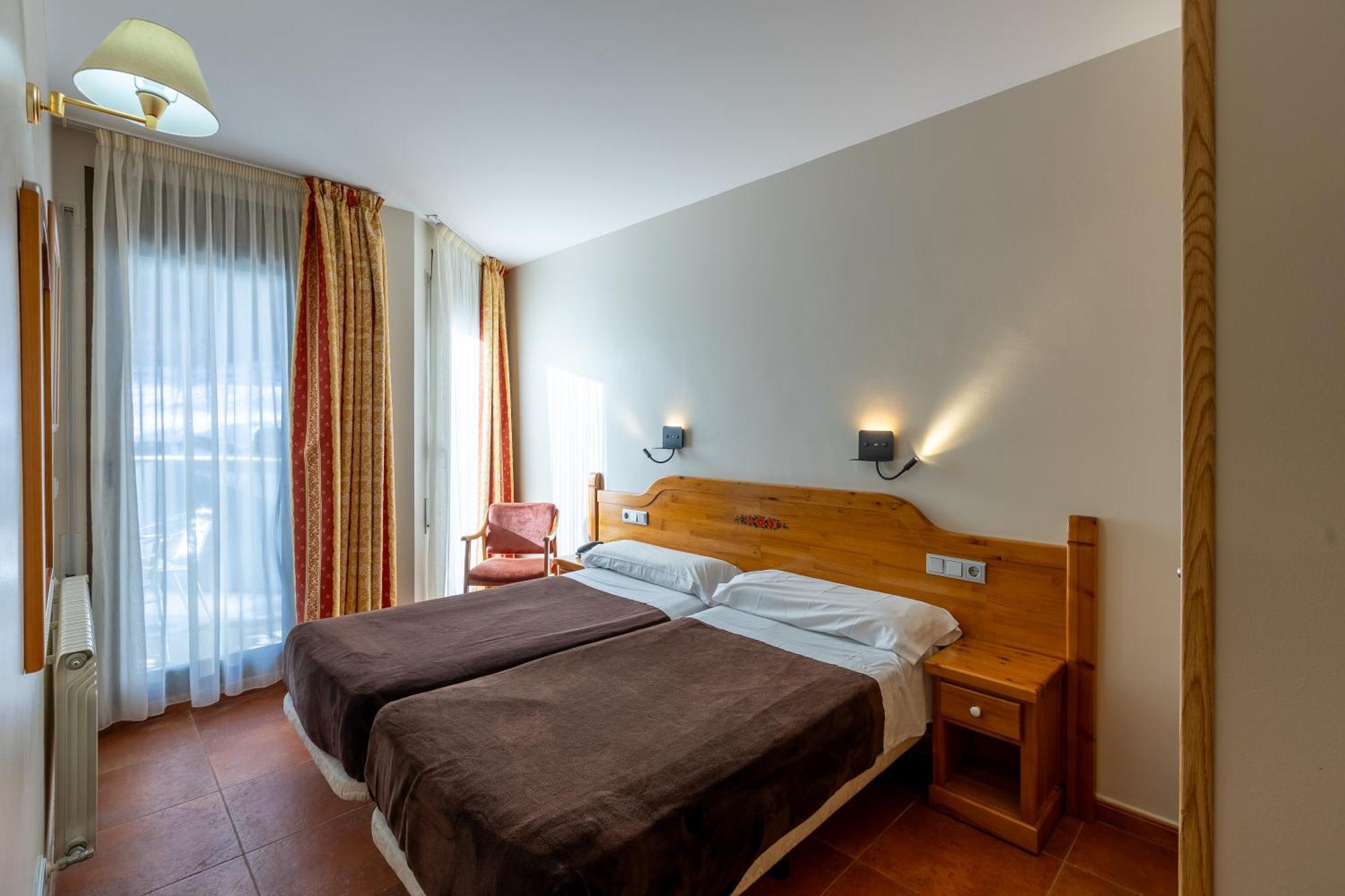 Apartaments Sant Moritz Arinsal Exterior foto