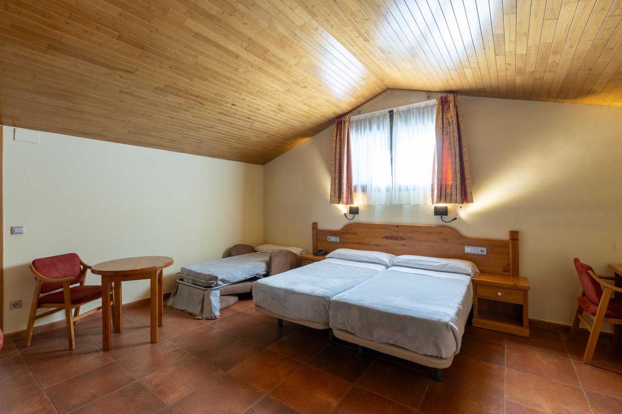 Apartaments Sant Moritz Arinsal Exterior foto