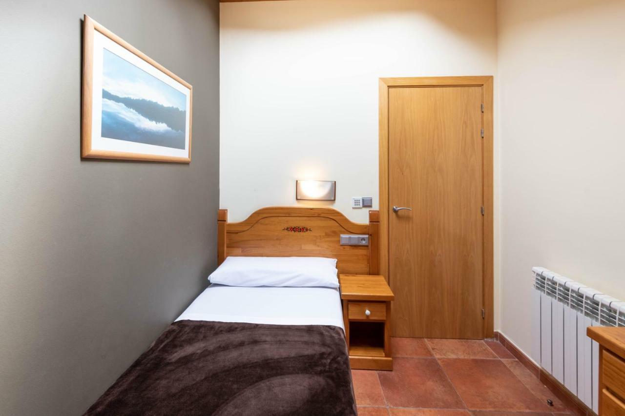 Apartaments Sant Moritz Arinsal Exterior foto